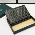 G*ya*d Passport Holder - Image 8